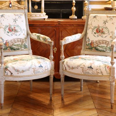 Paire de fauteuils laqués d'époque Louis XVI