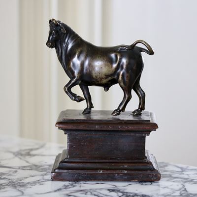 Sculpture de taureau en bronze XVII ème siècle