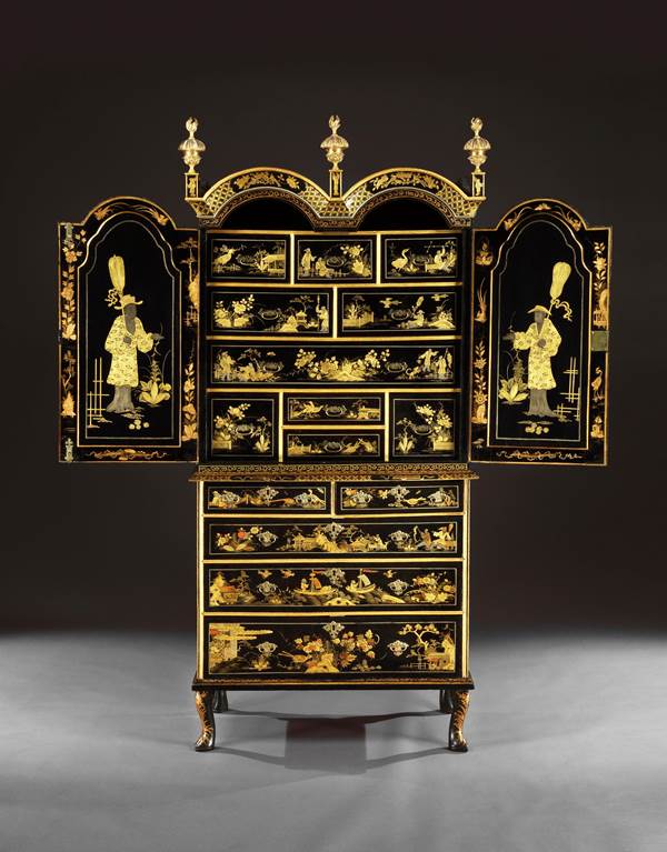 A GEORGE I BLACK AND GOLD JAPANNED CABINET