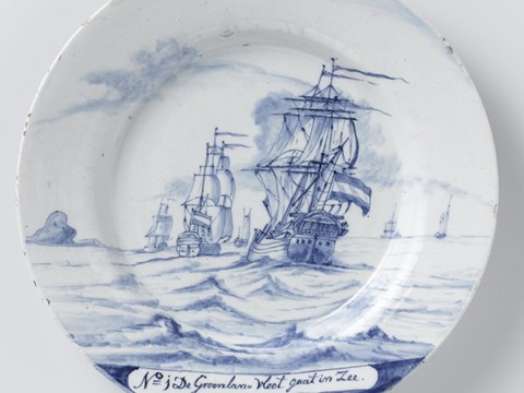 Plate with six ships